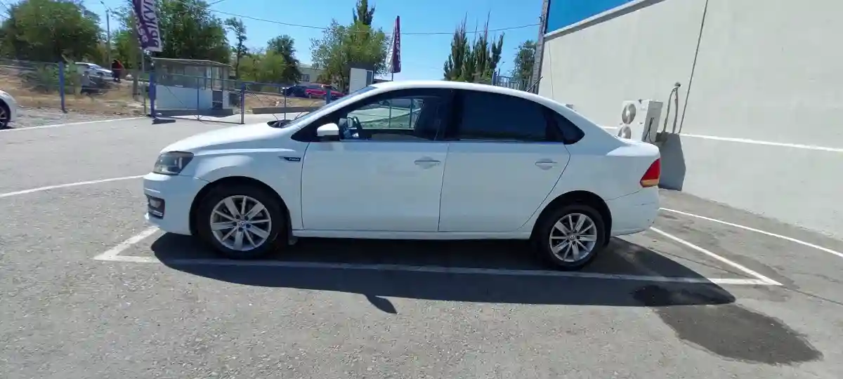 Volkswagen Polo 2016 года за 3 950 000 тг. в Тараз