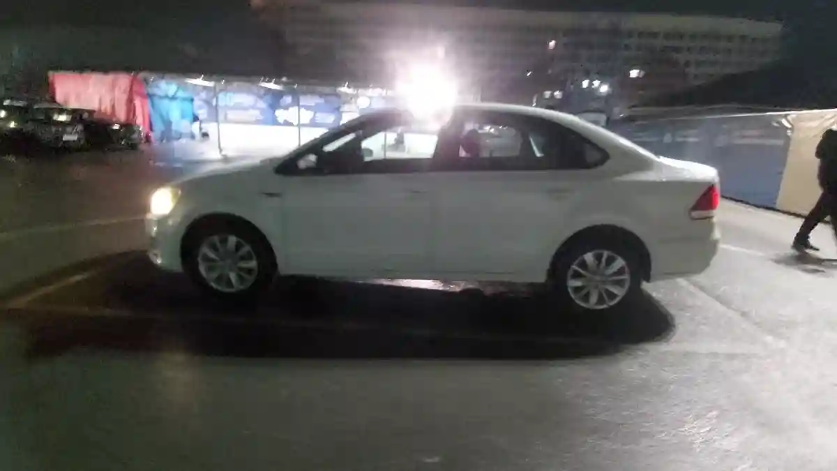 Volkswagen Polo 2017 года за 6 300 000 тг. в Шымкент