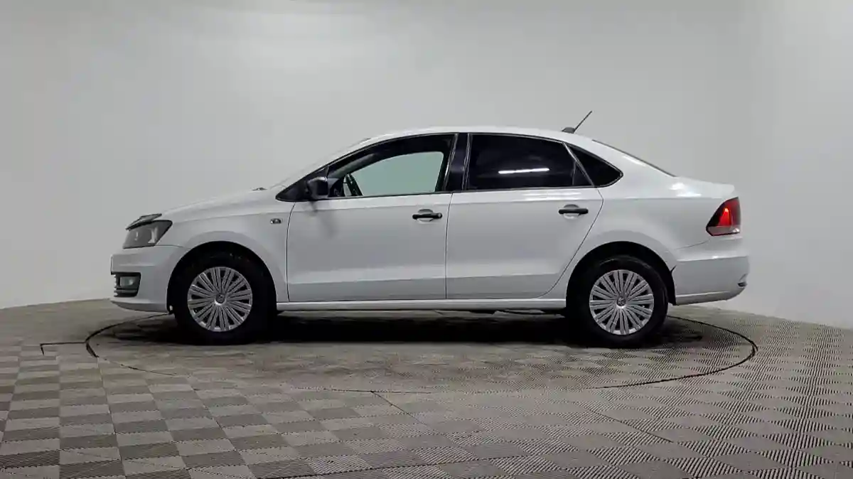 Volkswagen Polo 2017 года за 5 000 000 тг. в Алматы