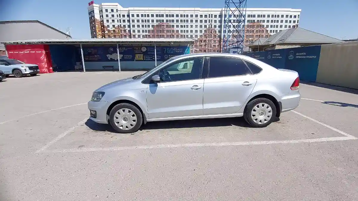 Volkswagen Polo 2017 года за 5 900 000 тг. в Шымкент