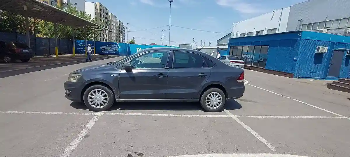 Volkswagen Polo 2018 года за 5 000 000 тг. в Алматы