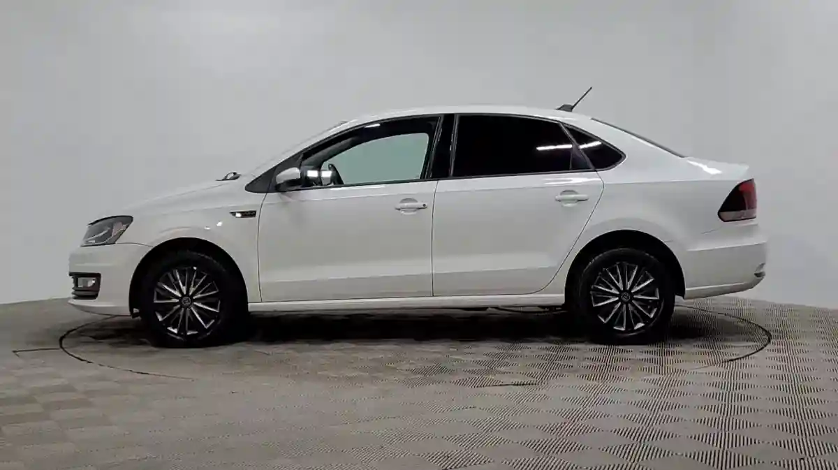 Volkswagen Polo 2019 года за 6 850 000 тг. в Алматы