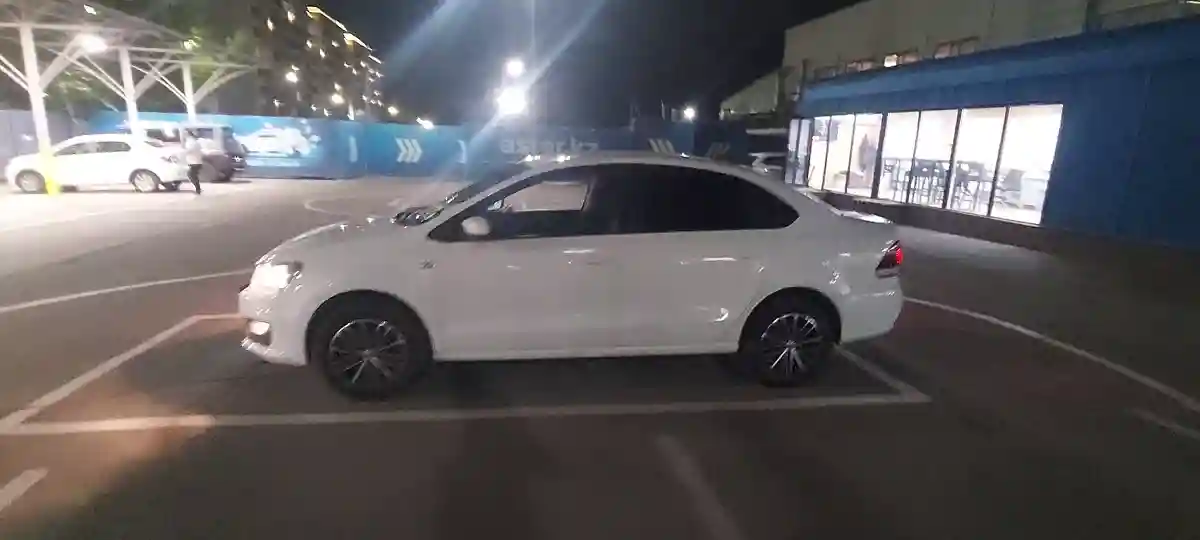 Volkswagen Polo 2019 года за 6 000 000 тг. в Алматы
