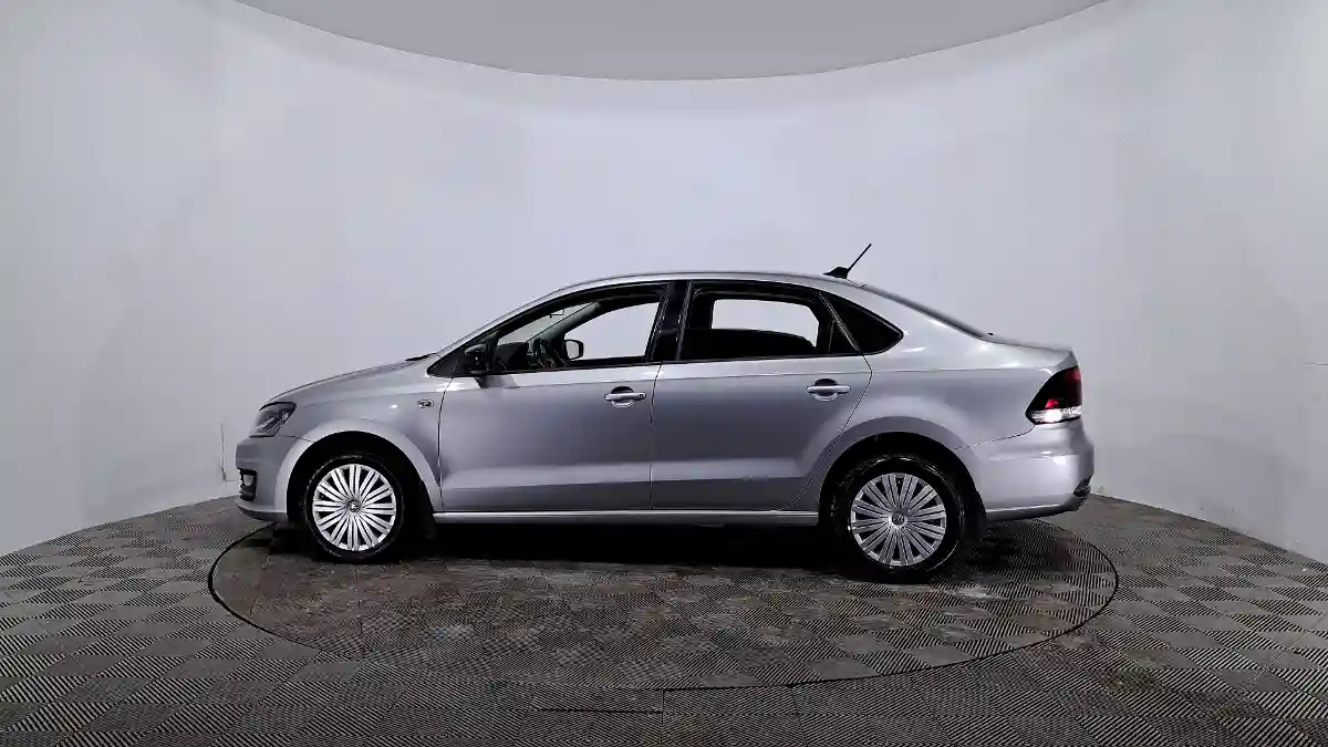 Volkswagen Polo 2020 года за 7 190 000 тг. в Астана