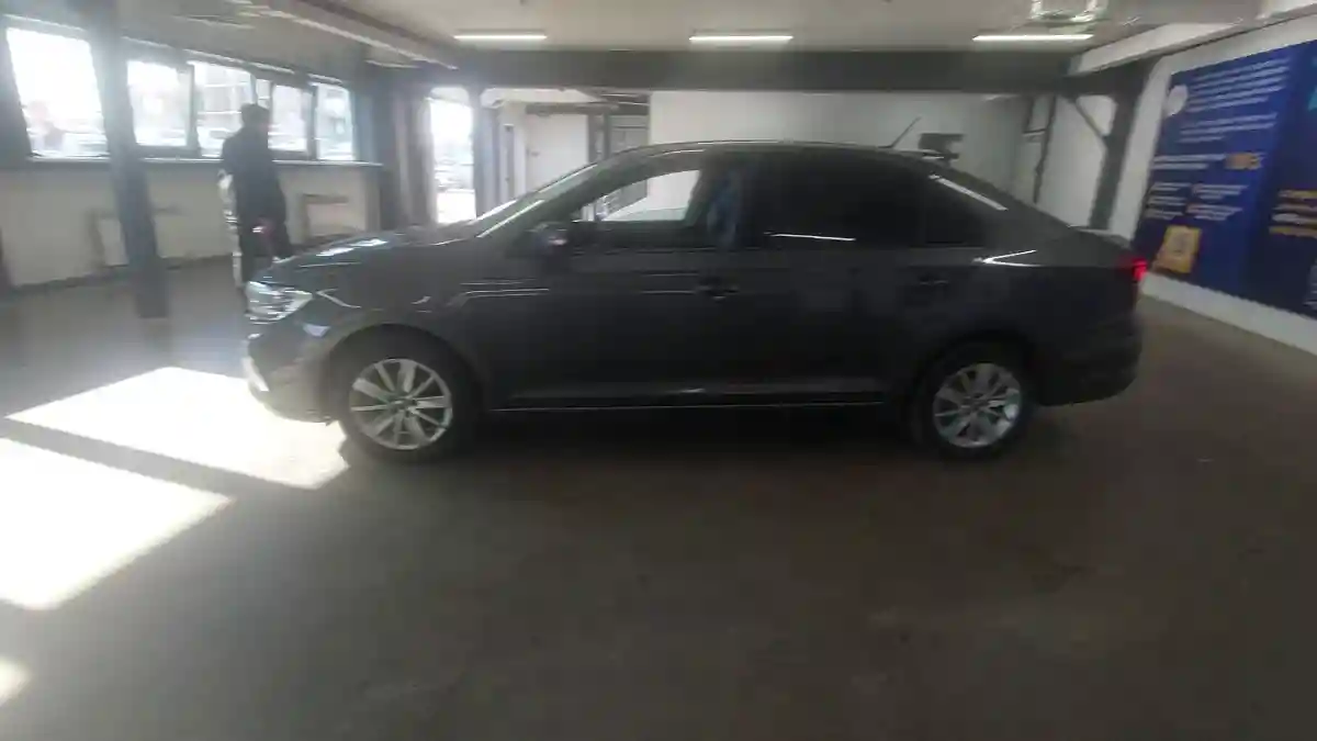 Volkswagen Polo 2021 года за 8 200 000 тг. в Астана