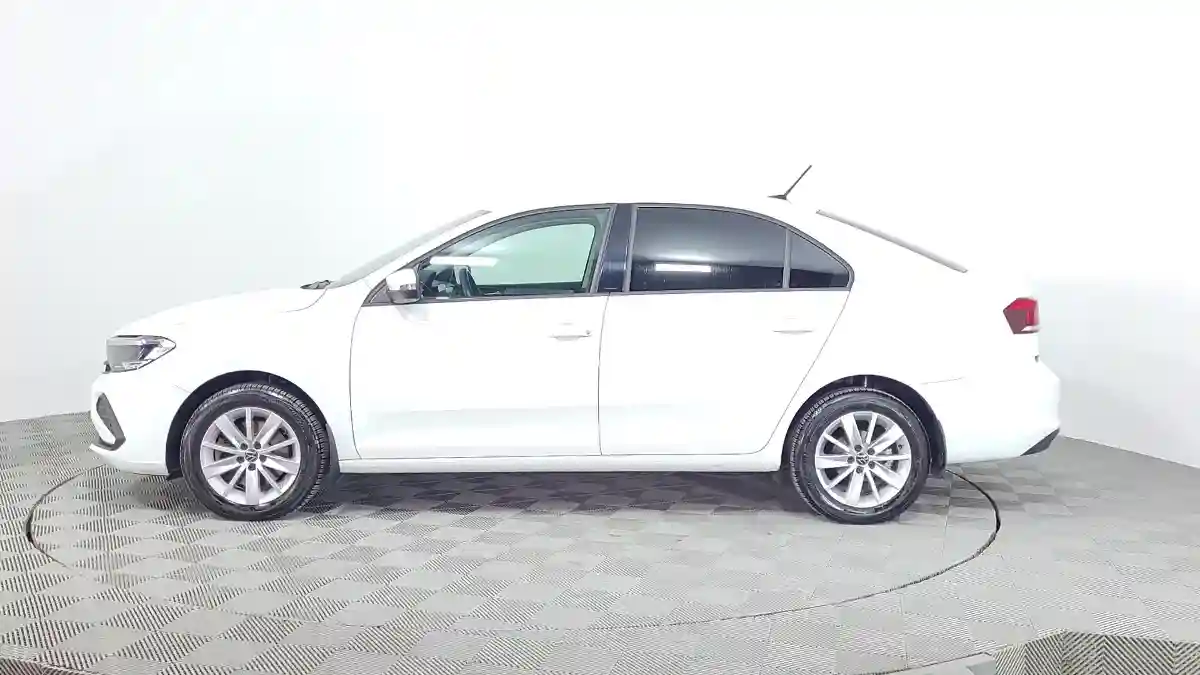 Volkswagen Polo 2021 года за 9 100 000 тг. в Караганда