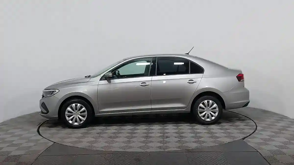 Volkswagen Polo 2021 года за 7 690 000 тг. в Астана