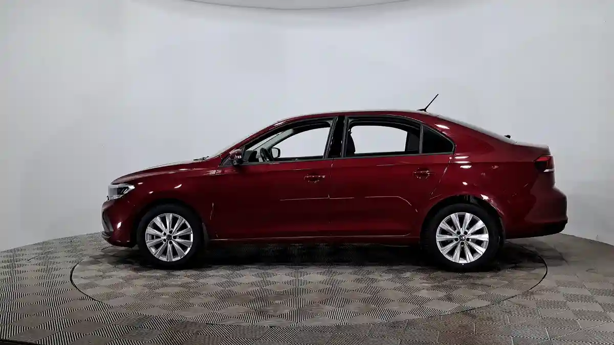 Volkswagen Polo 2021 года за 6 580 000 тг. в Астана