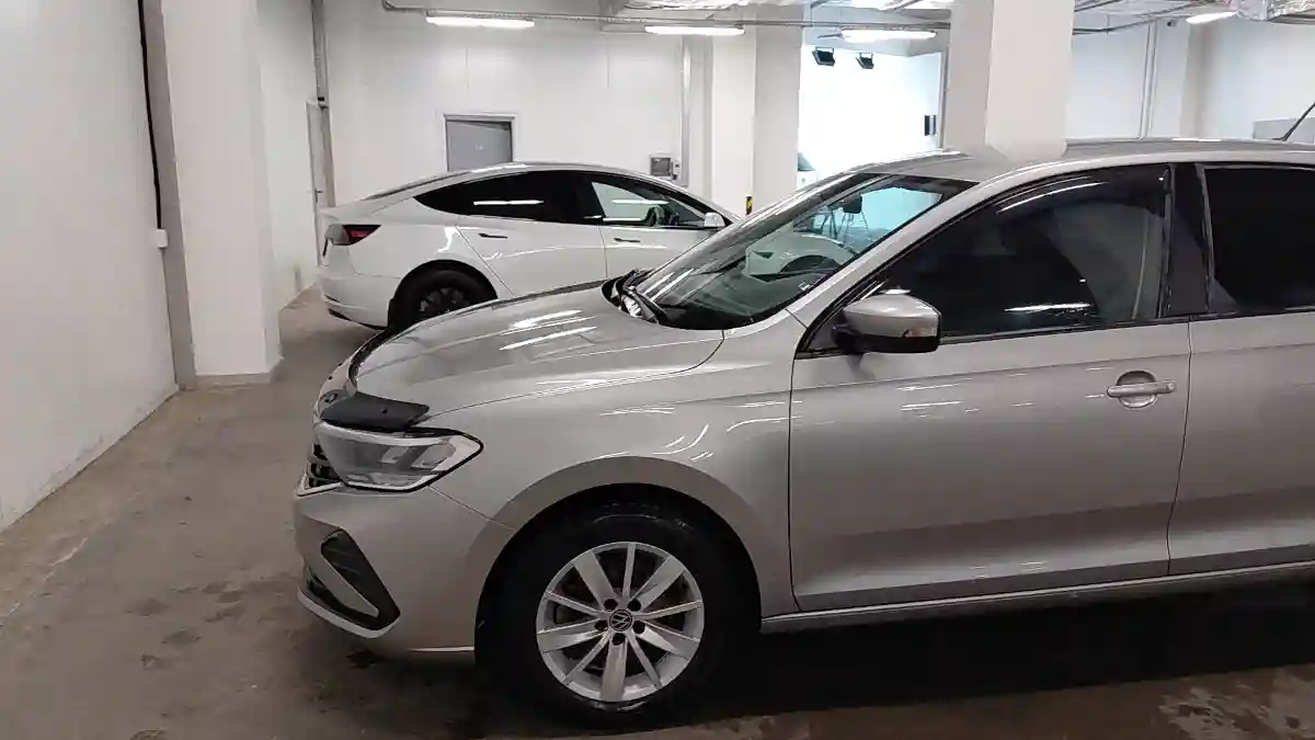 Volkswagen Polo 2022 года за 7 590 000 тг. в Астана