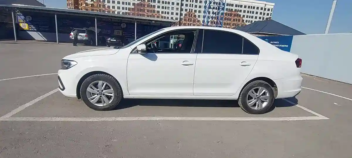 Volkswagen Polo 2023 года за 9 000 000 тг. в Шымкент