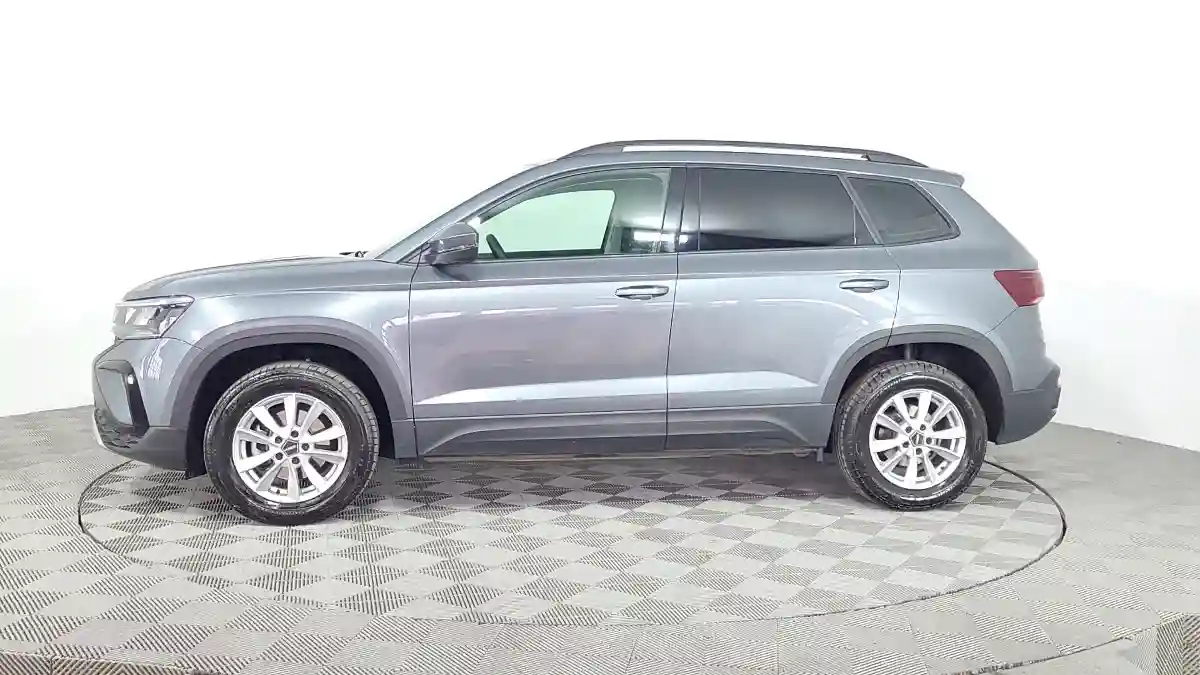 Volkswagen Taos 2022 года за 14 149 000 тг. в Караганда