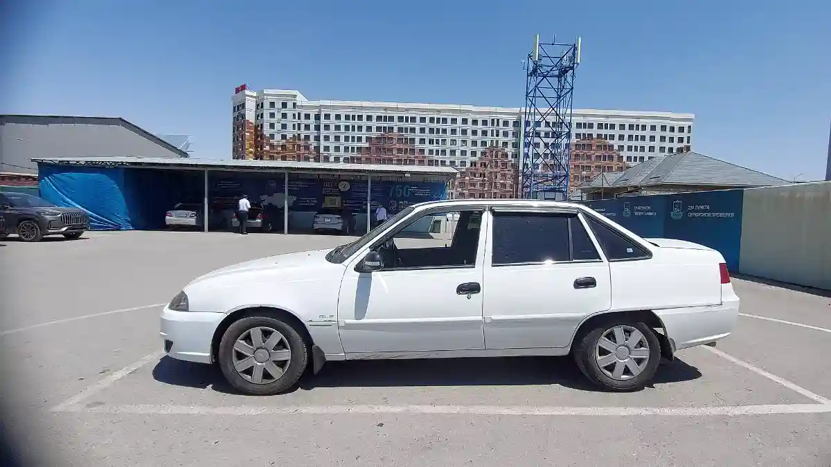 Daewoo Nexia 2013 года за 2 000 000 тг. в Шымкент