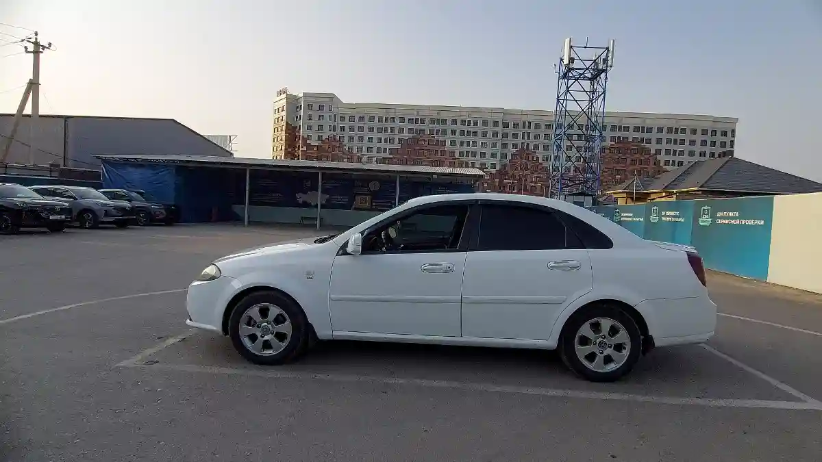 Daewoo Gentra 2014 года за 3 000 000 тг. в Шымкент