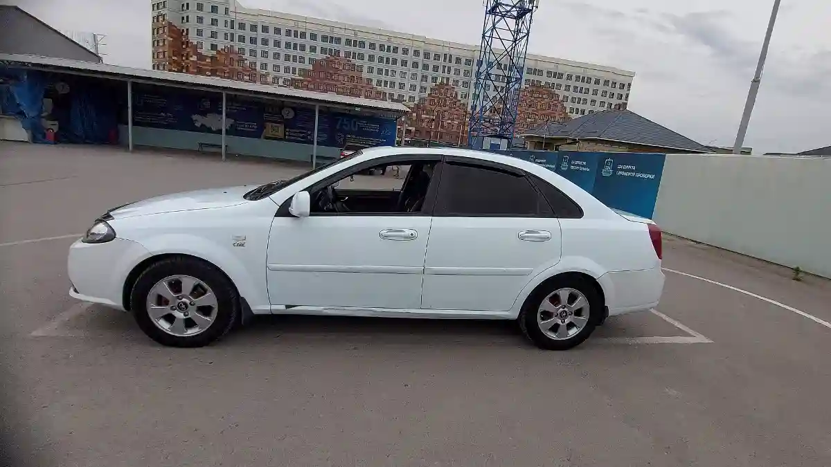 Daewoo Gentra 2014 года за 2 830 000 тг. в Шымкент