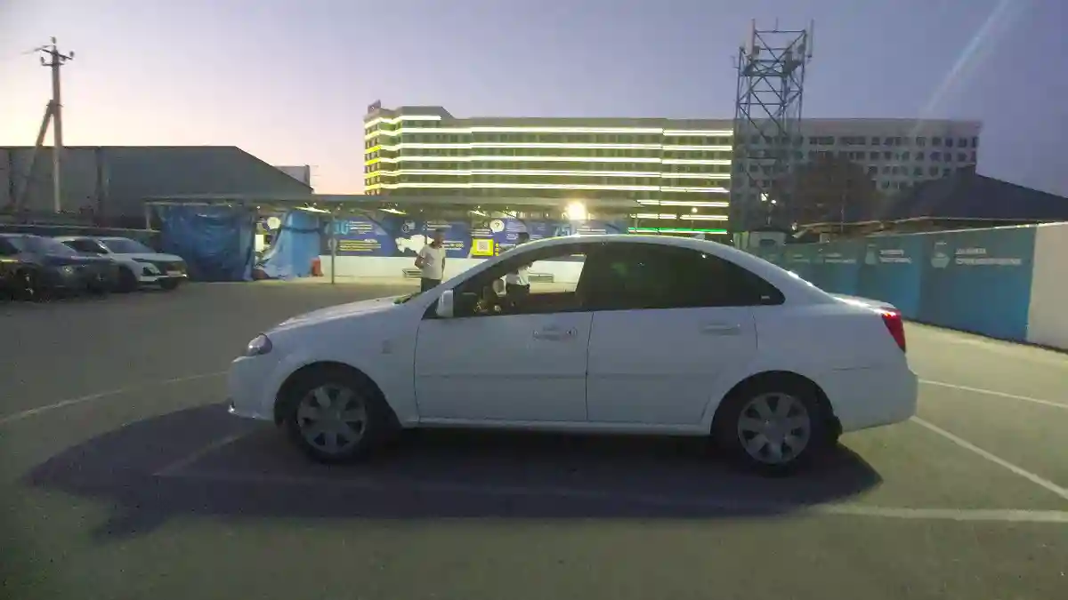 Daewoo Gentra 2014 года за 4 000 000 тг. в Шымкент