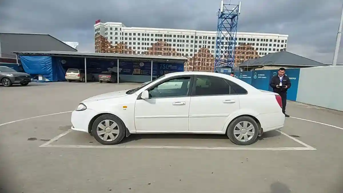 Daewoo Gentra 2014 года за 3 000 000 тг. в Шымкент