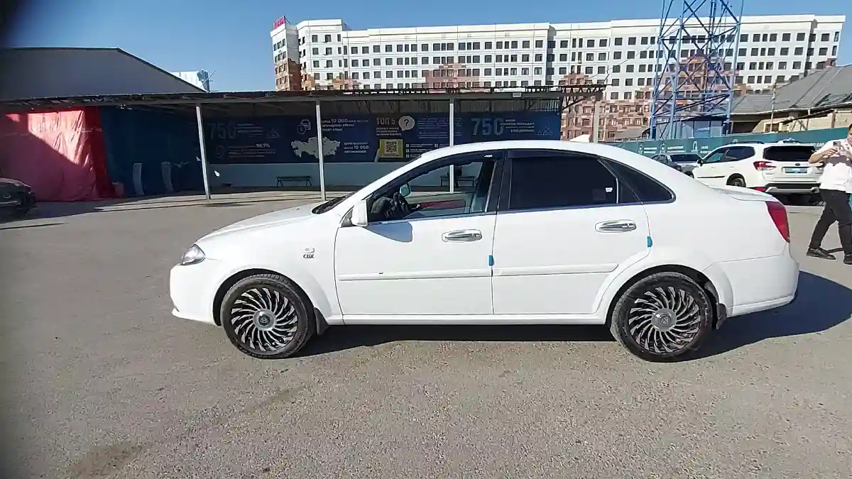 Daewoo Gentra 2014 года за 4 000 000 тг. в Шымкент