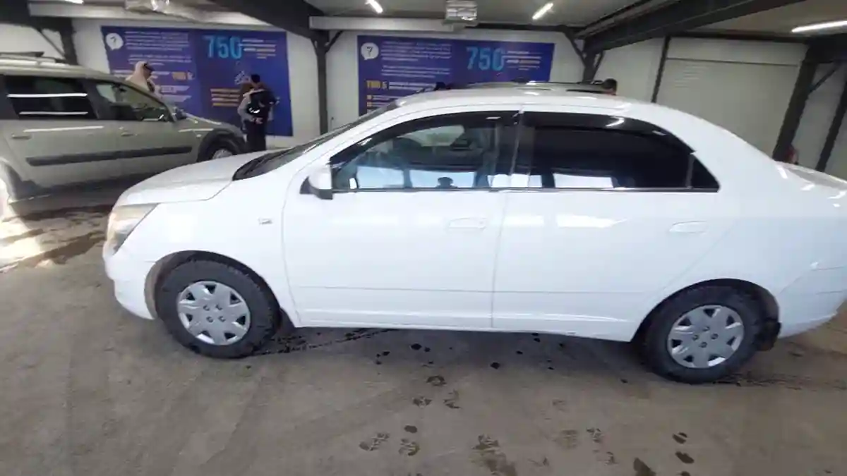 Chevrolet Cobalt 2014 года за 3 600 000 тг. в Астана