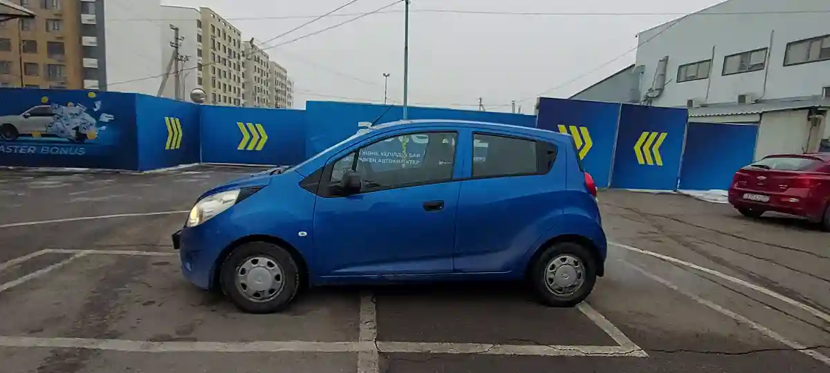 Chevrolet Spark 2013 года за 3 780 000 тг. в Алматы