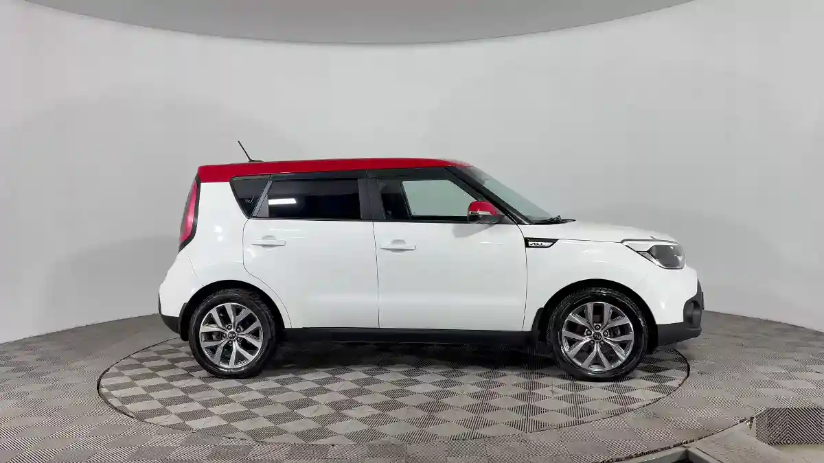 Kia Soul 2017 года за 7 300 000 тг. в Караганда