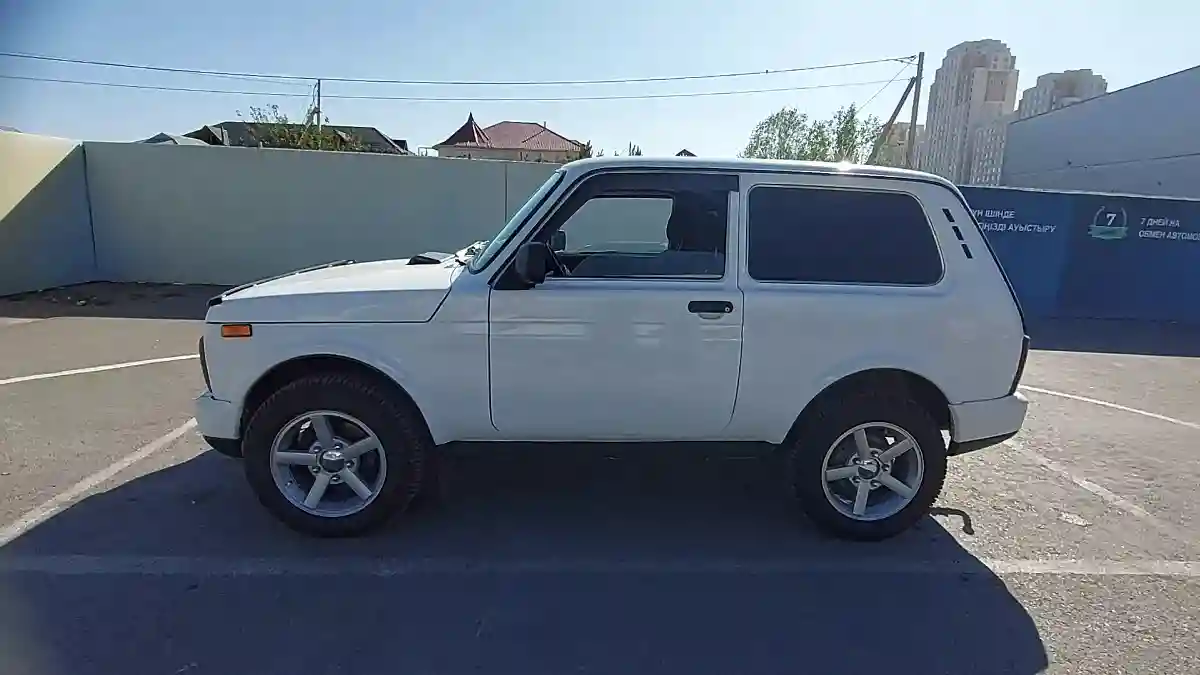 LADA (ВАЗ) 2121 (4x4) 2017 года за 4 500 000 тг. в Шымкент