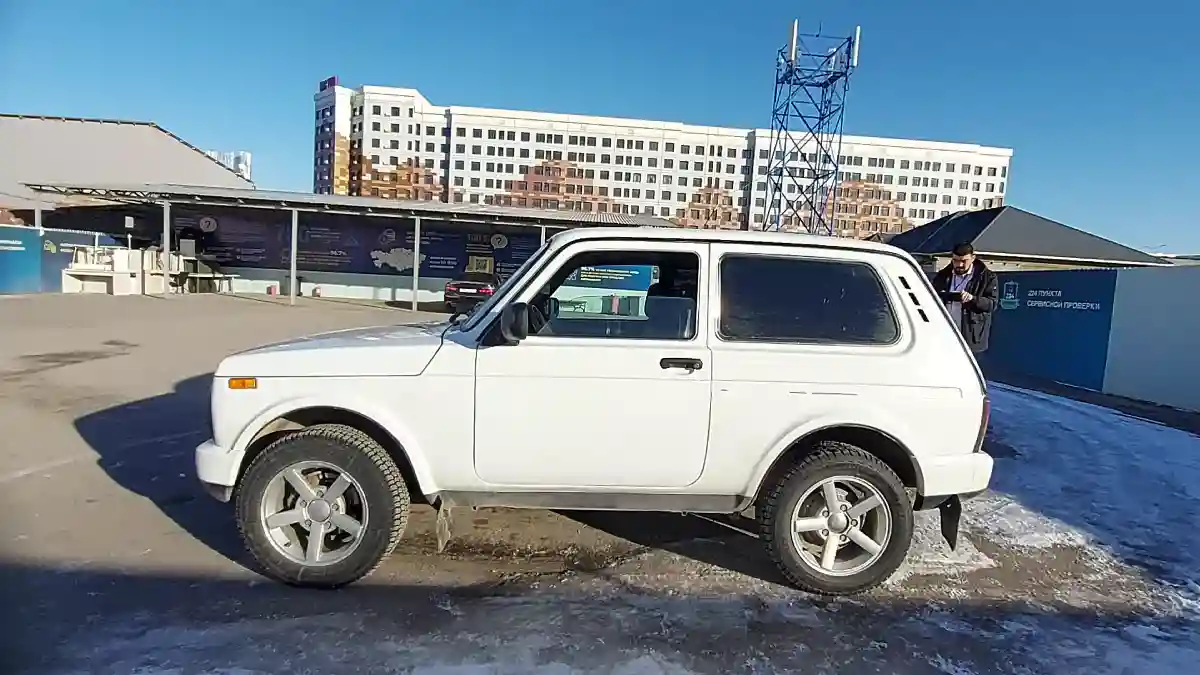 LADA (ВАЗ) 2121 (4x4) 2016 года за 3 800 000 тг. в Шымкент