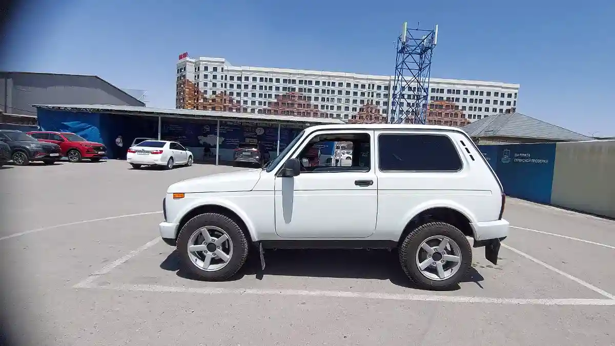 LADA (ВАЗ) 2121 (4x4) 2016 года за 3 000 000 тг. в Шымкент