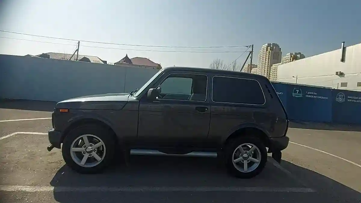 LADA (ВАЗ) 2121 (4x4) 2018 года за 4 500 000 тг. в Шымкент