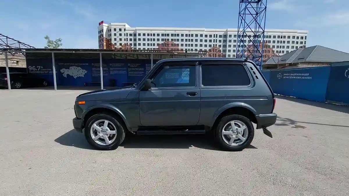 LADA (ВАЗ) 2121 (4x4) 2018 года за 3 150 000 тг. в Шымкент