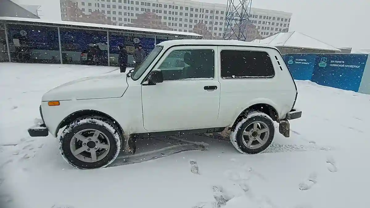 LADA (ВАЗ) 2121 (4x4) 2017 года за 3 500 000 тг. в Шымкент