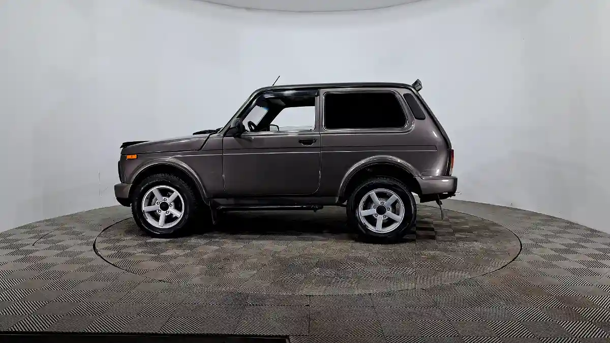 LADA (ВАЗ) 2121 (4x4) 2019 года за 4 190 000 тг. в Астана