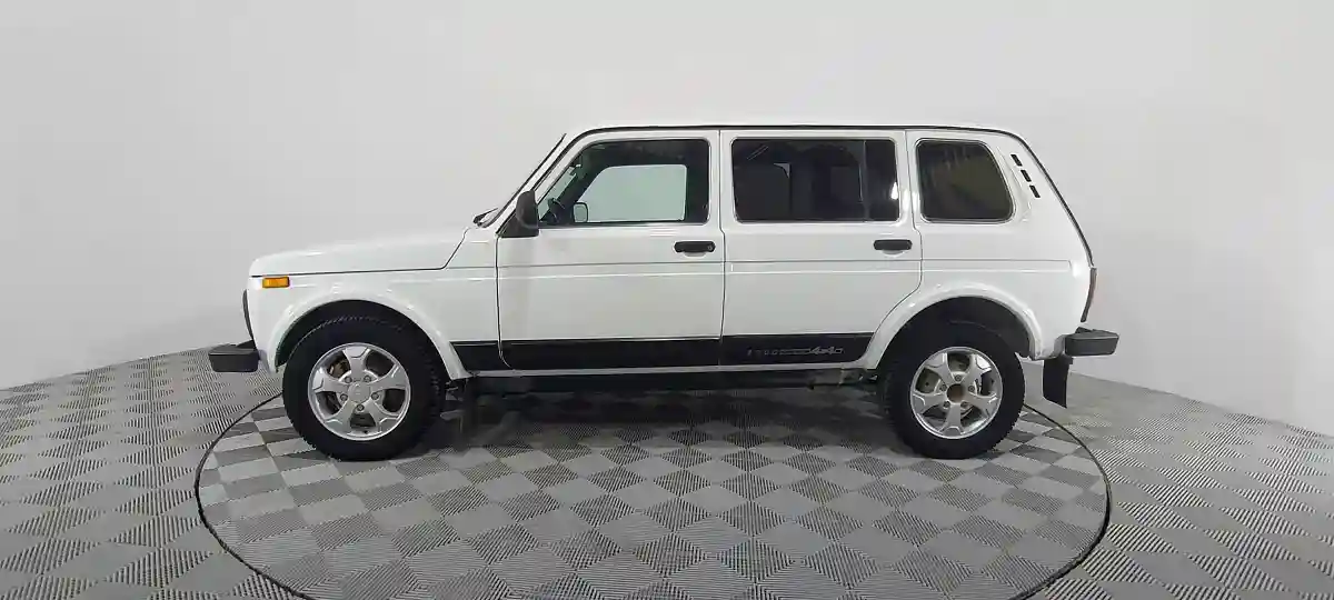 LADA (ВАЗ) 2131 (4x4) 2018 года за 3 400 000 тг. в Атырау