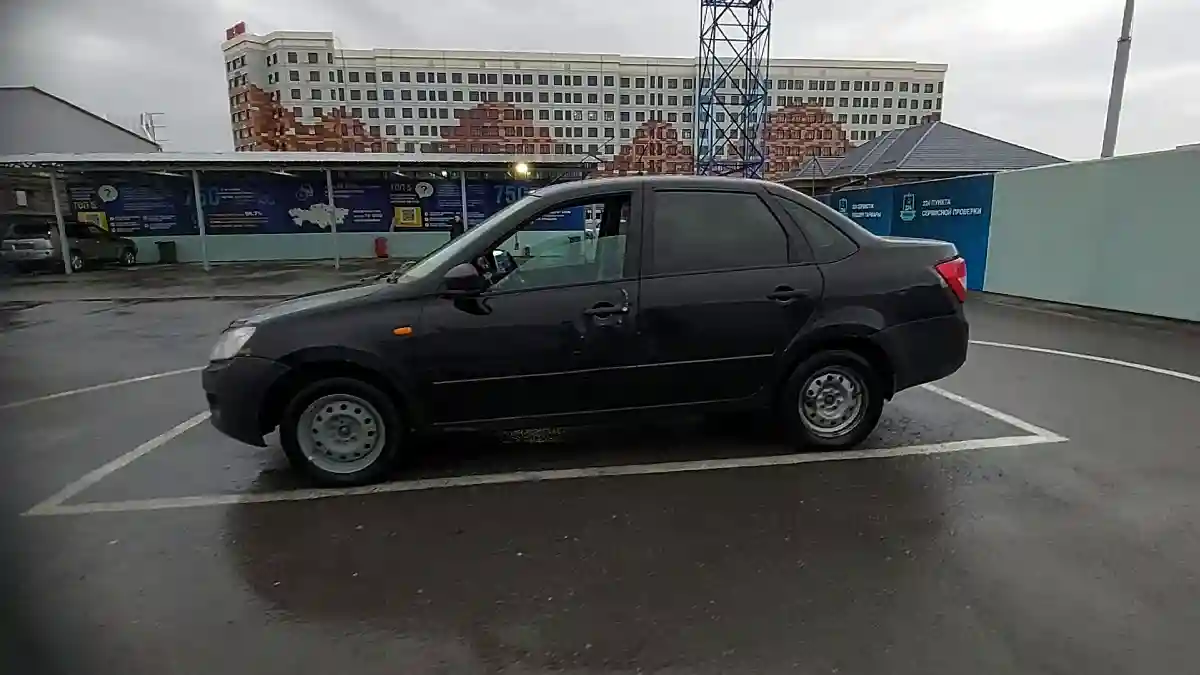 LADA (ВАЗ) Granta 2017 года за 3 000 000 тг. в Шымкент