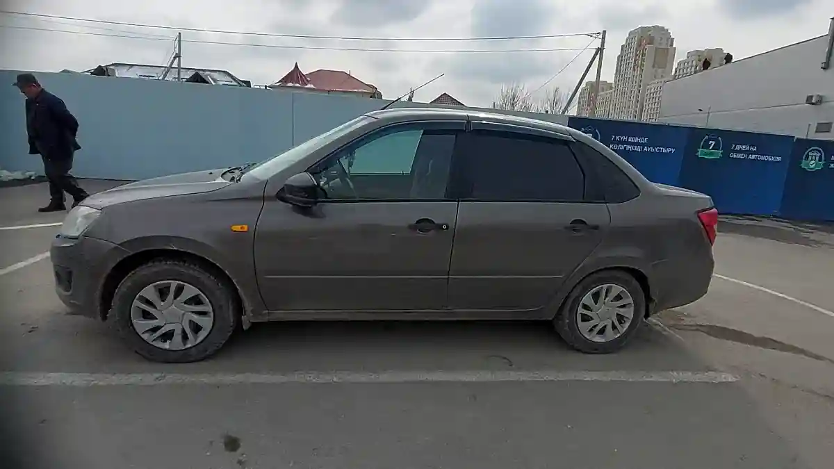 LADA (ВАЗ) Granta 2016 года за 2 890 000 тг. в Шымкент