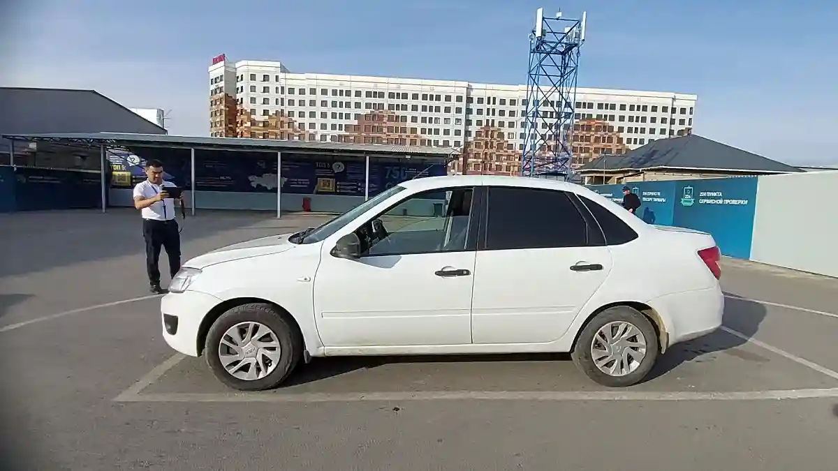 LADA (ВАЗ) Granta 2018 года за 4 000 000 тг. в Шымкент