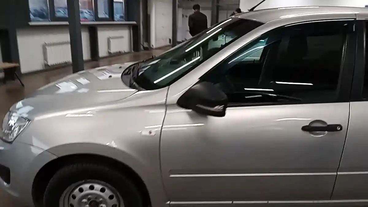 LADA (ВАЗ) Granta 2018 года за 2 700 000 тг. в Астана