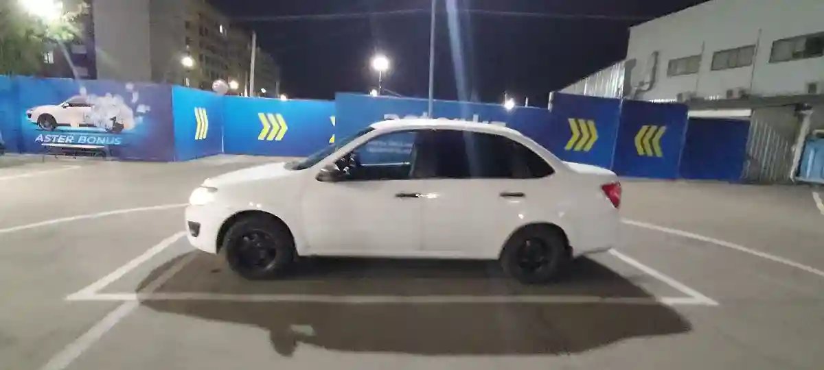 LADA (ВАЗ) Granta 2018 года за 3 600 000 тг. в Алматы