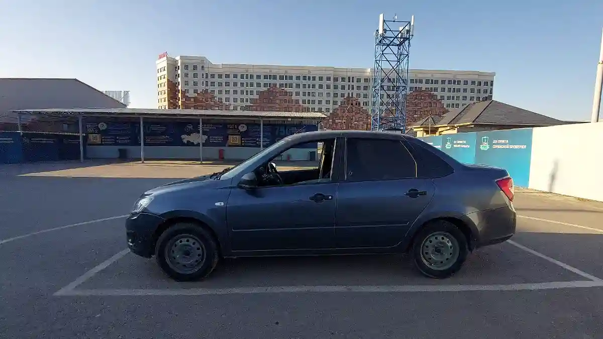 LADA (ВАЗ) Granta 2018 года за 3 800 000 тг. в Шымкент