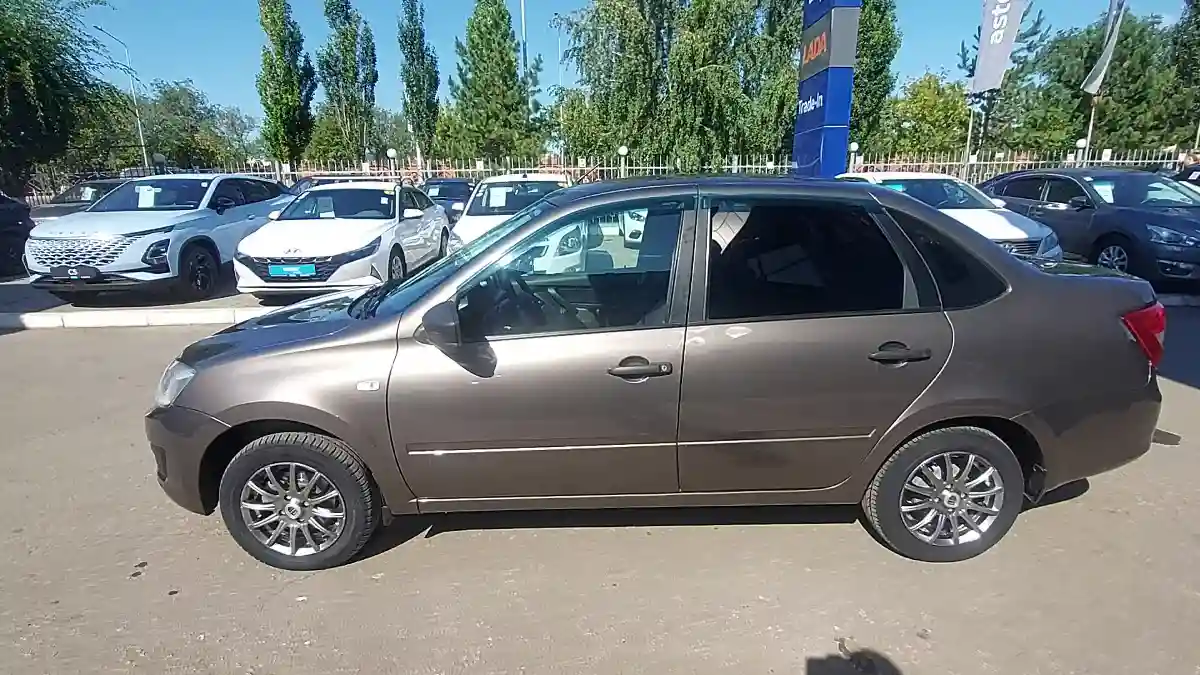 LADA (ВАЗ) Granta 2018 года за 3 890 000 тг. в Костанай