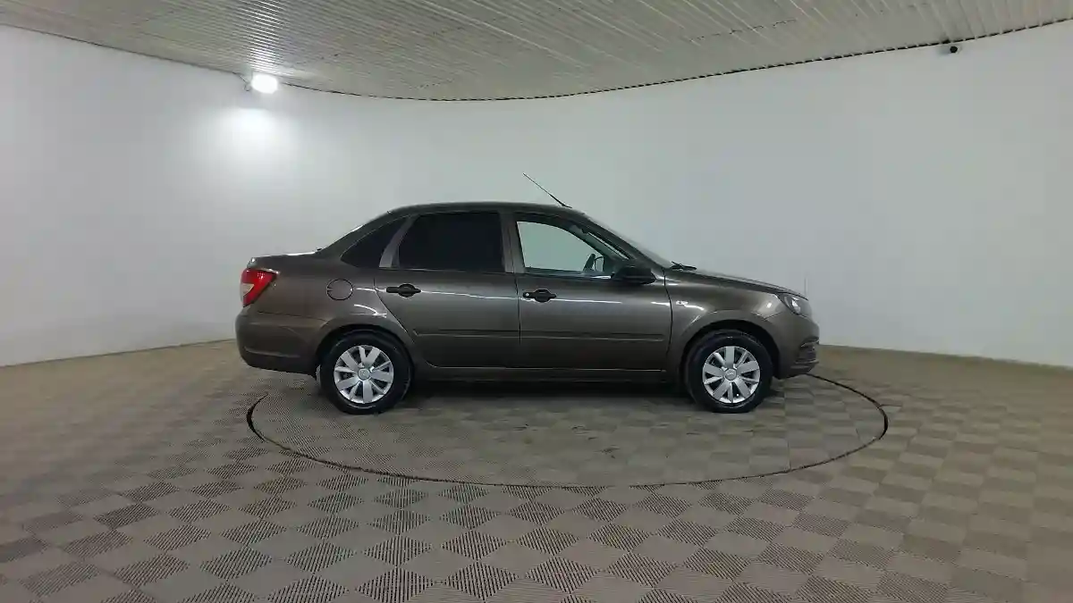 LADA (ВАЗ) Granta 2019 года за 3 490 000 тг. в Шымкент