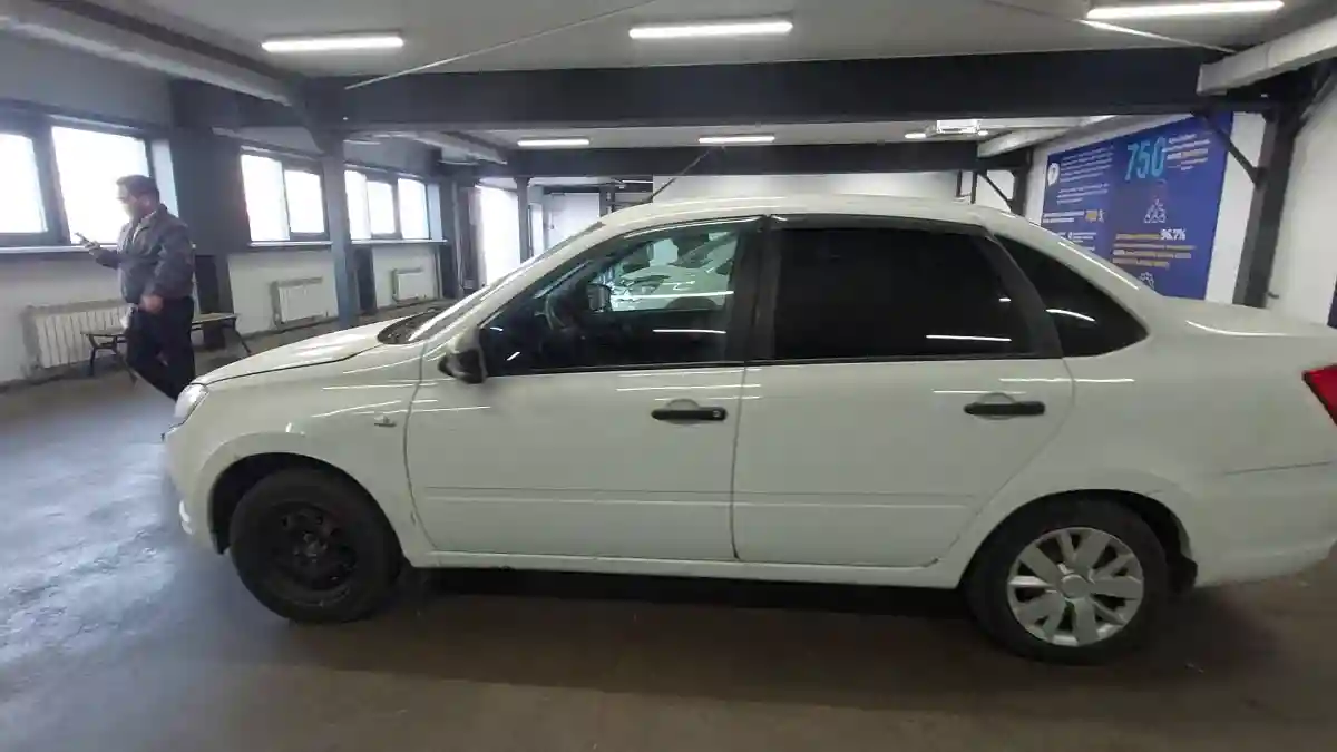 LADA (ВАЗ) Granta 2019 года за 2 000 000 тг. в Астана