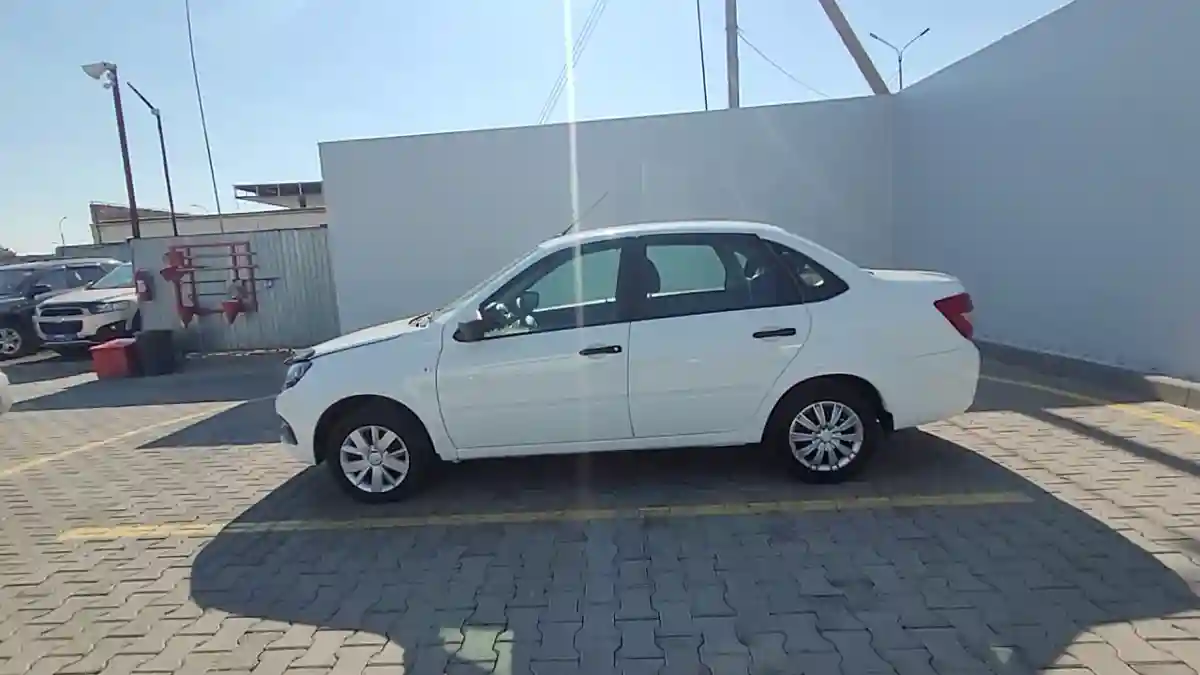 LADA (ВАЗ) Granta 2020 года за 3 950 000 тг. в Кокшетау