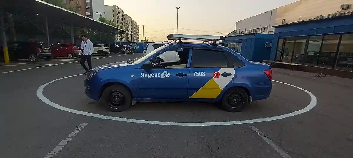 LADA (ВАЗ) Granta 2020 года за 3 800 000 тг. в Алматы