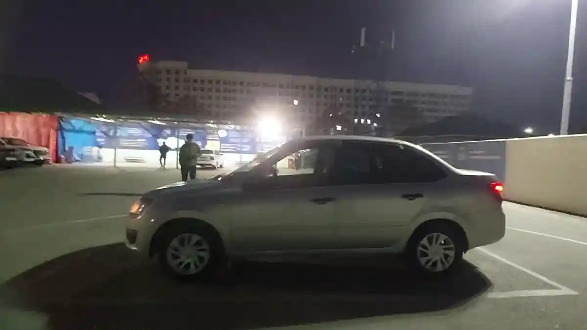 LADA (ВАЗ) Granta 2018 года за 3 500 000 тг. в Шымкент