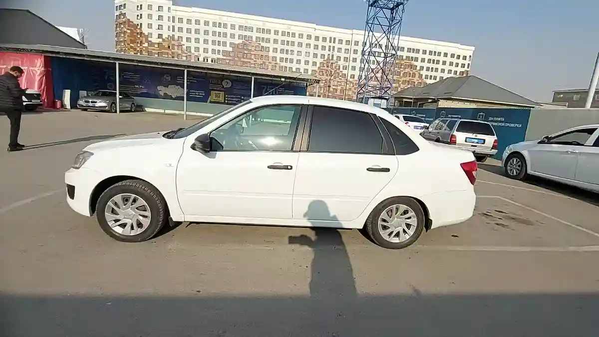 LADA (ВАЗ) Granta 2018 года за 4 500 000 тг. в Шымкент