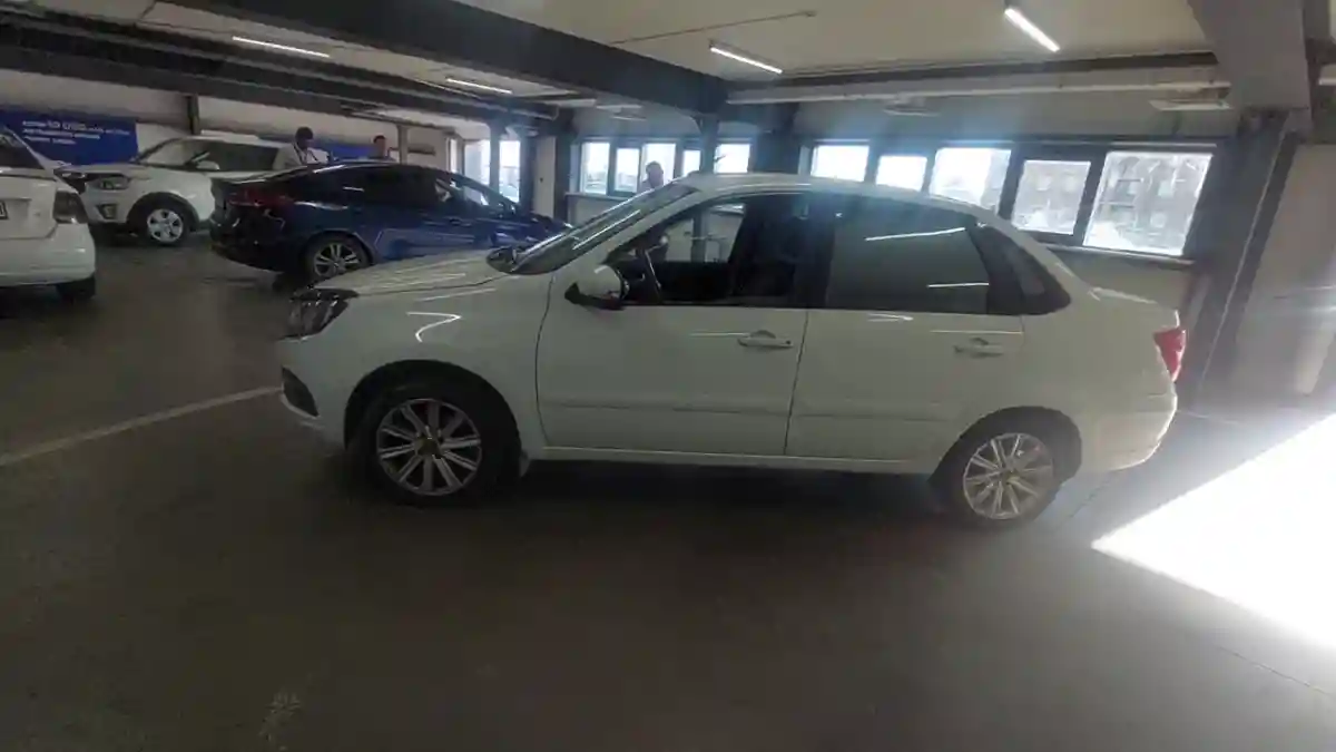 LADA (ВАЗ) Granta 2019 года за 5 000 000 тг. в Астана