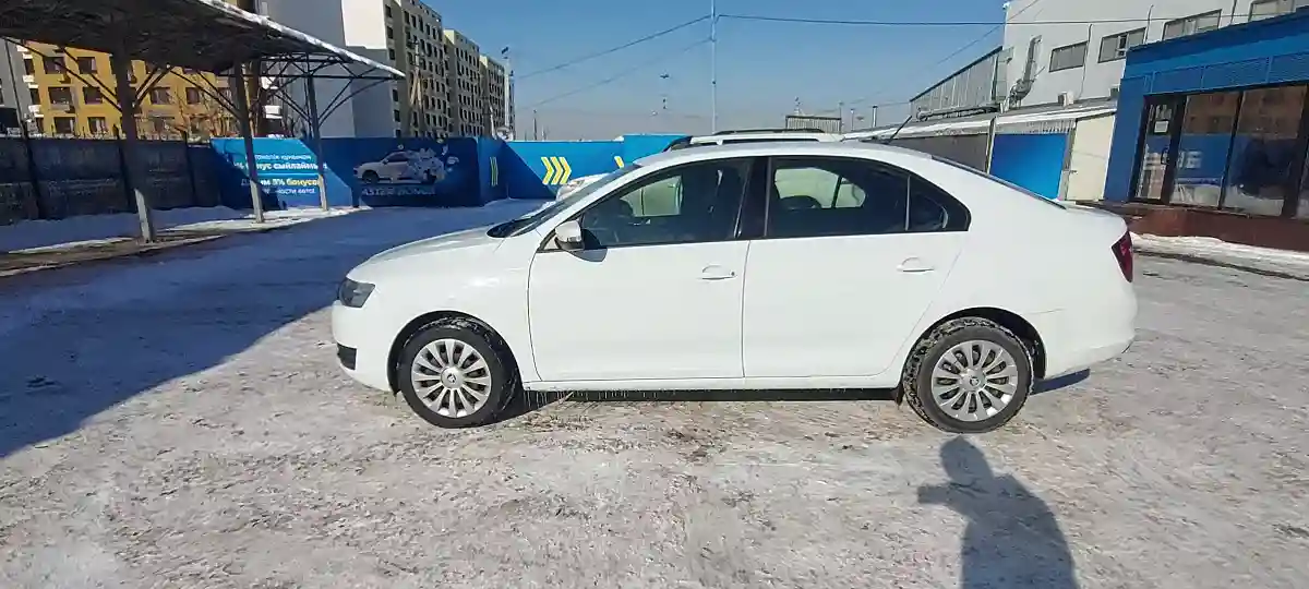 Skoda Rapid 2018 года за 5 500 000 тг. в Алматы