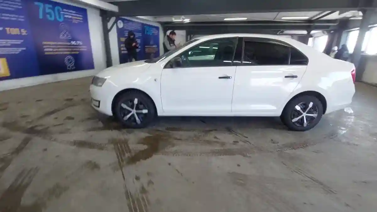 Skoda Rapid 2013 года за 4 500 000 тг. в Астана