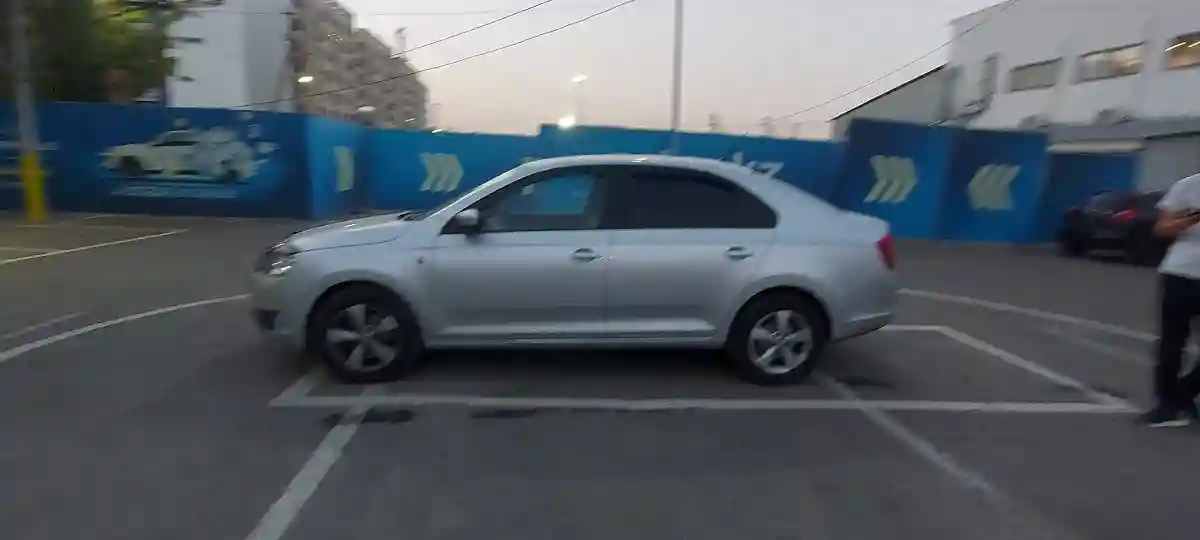 Skoda Rapid 2014 года за 4 200 000 тг. в Алматы