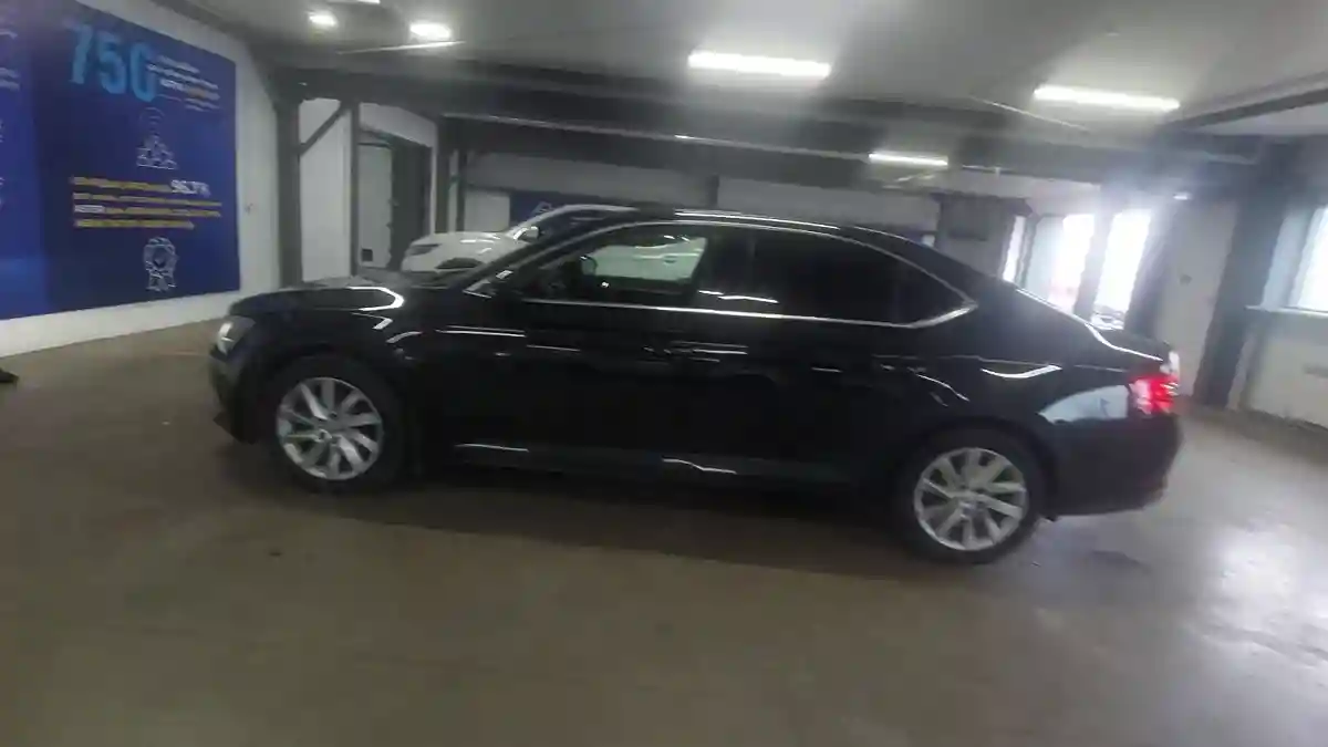 Skoda Superb 2019 года за 10 500 000 тг. в Астана